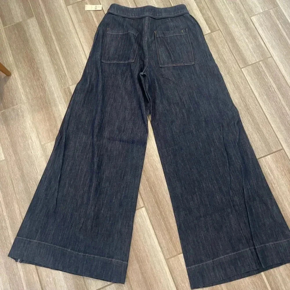NWT Pilcro Wide Leg Trouser Jean, Size 29 TALL, Dark wash with side stripe - Picture 2 of 5
